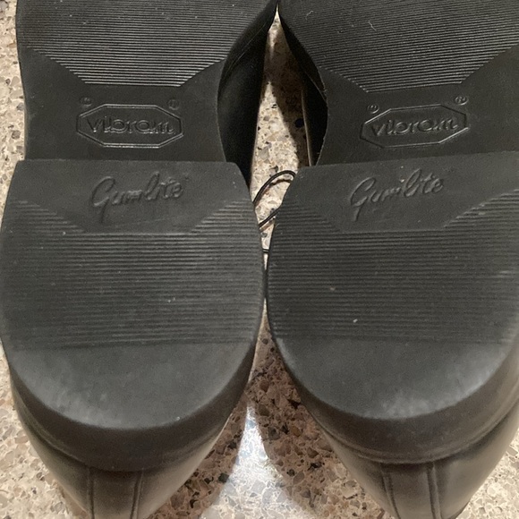 Men’s 9.5B Allen Edmonds Van Ness Black Leather Cap Toe Oxford - Picture 6 of 13